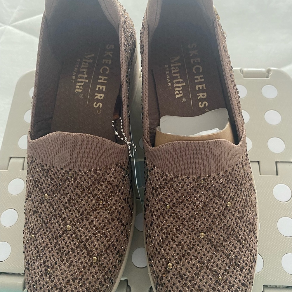 Sketchers Women’s Martha Stewart reflection wedge slip on